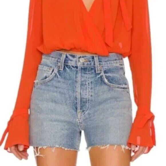 House of Harlow 1960 NWT High Rise Mom Bermuda Jean Shorts Raw Hem Button Fly 33 - Picture 1 of 7